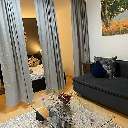 City West Studios Stuttgart Bagian luar foto