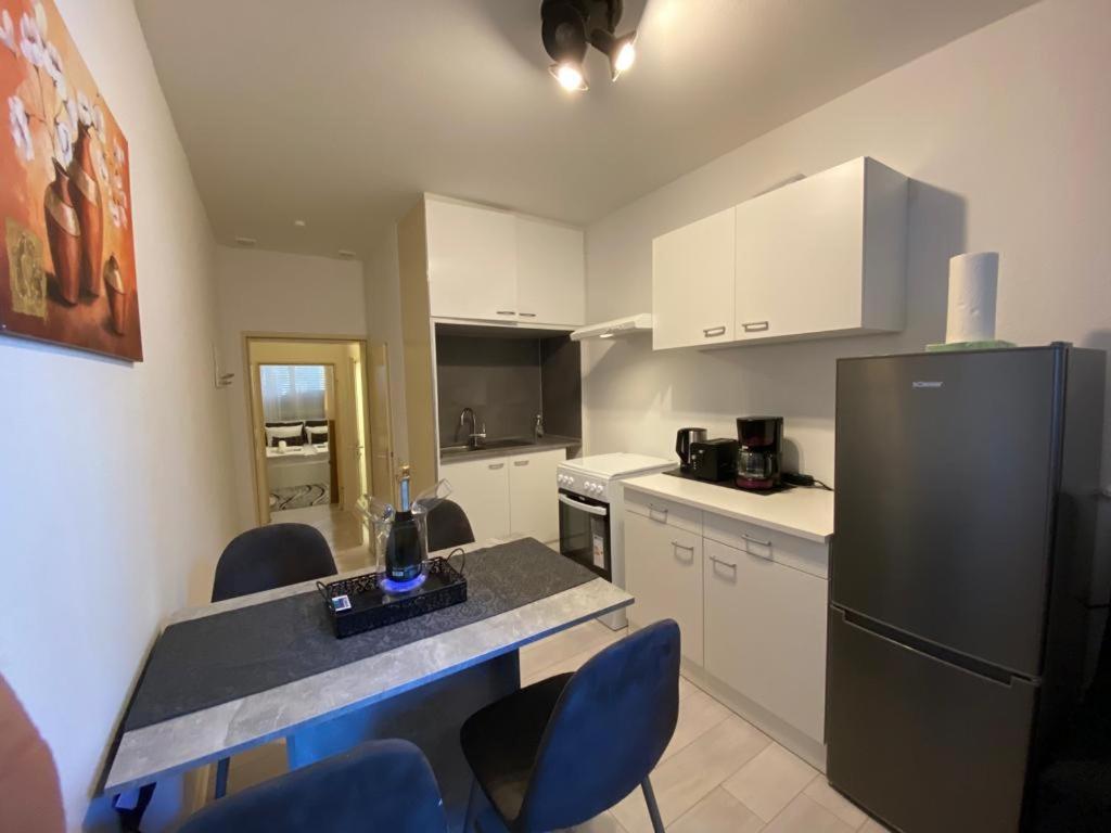 City West Studios Stuttgart Bagian luar foto