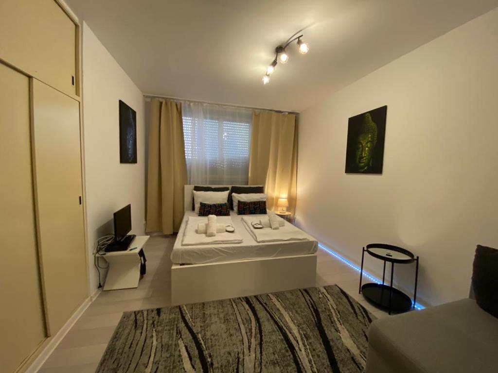 City West Studios Stuttgart Bagian luar foto