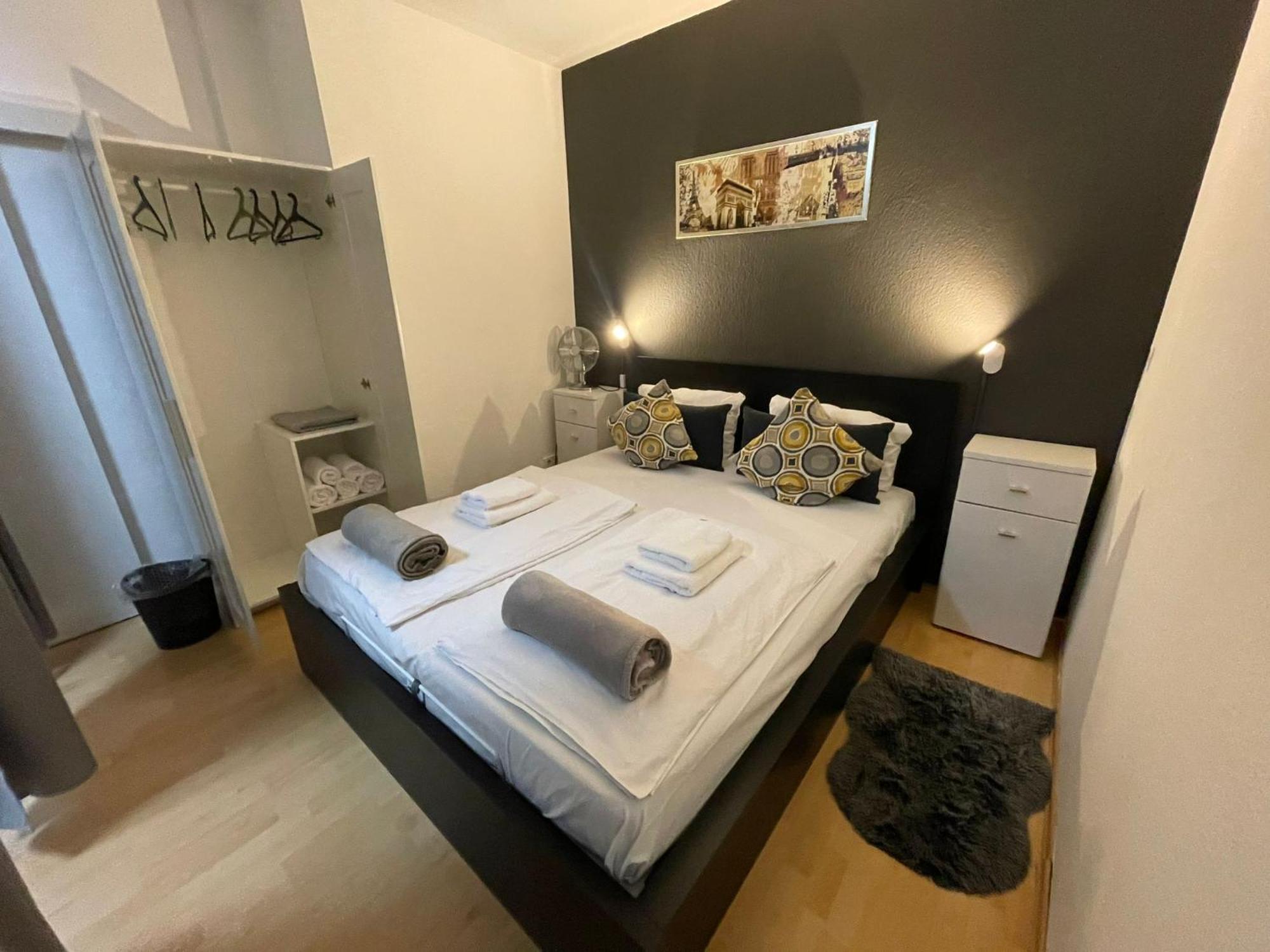 City West Studios Stuttgart Bagian luar foto